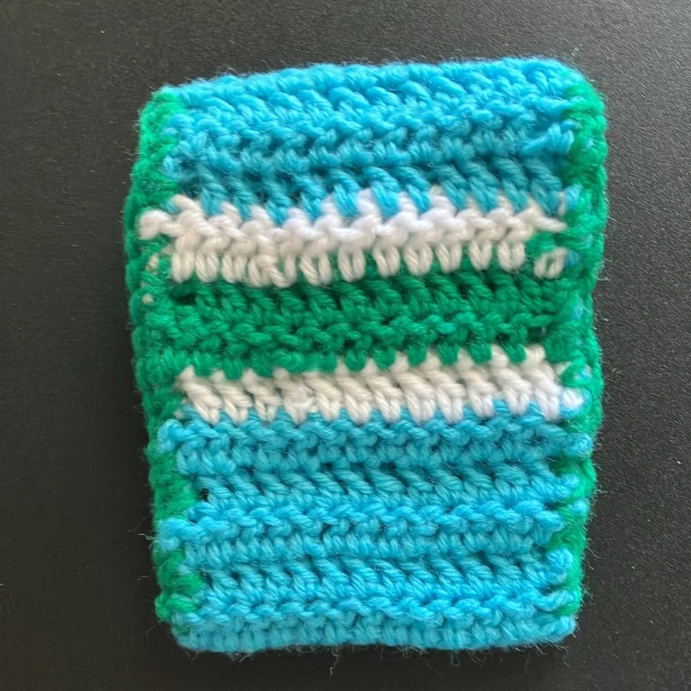 Handmade crochet cell